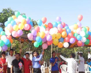 view gallery athl_day_16.jpg