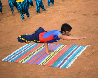 view gallery yoga_day_17.jpg